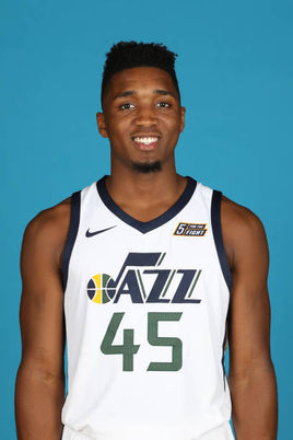 这名年轻前 这名年轻前