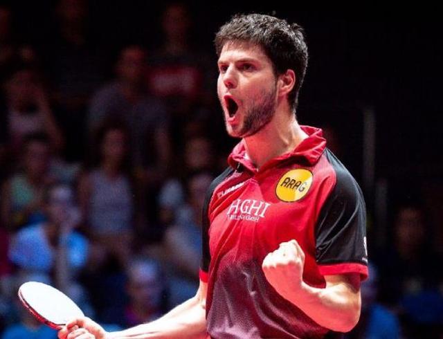 分析人士都 分析人士都